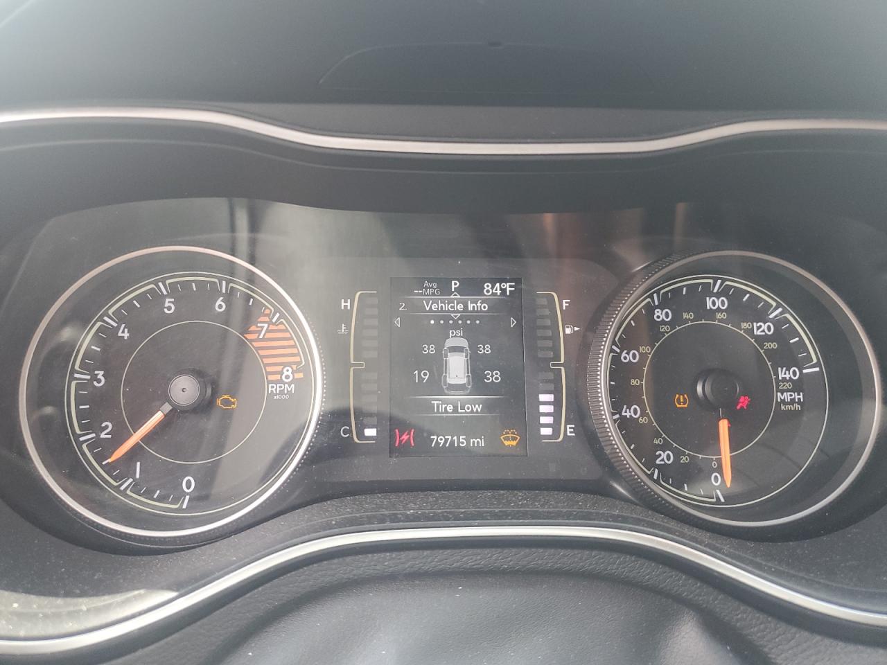 2019 Jeep Cherokee Latitude Plus VIN: 1C4PJMLX4KD223813 Lot: 60205754