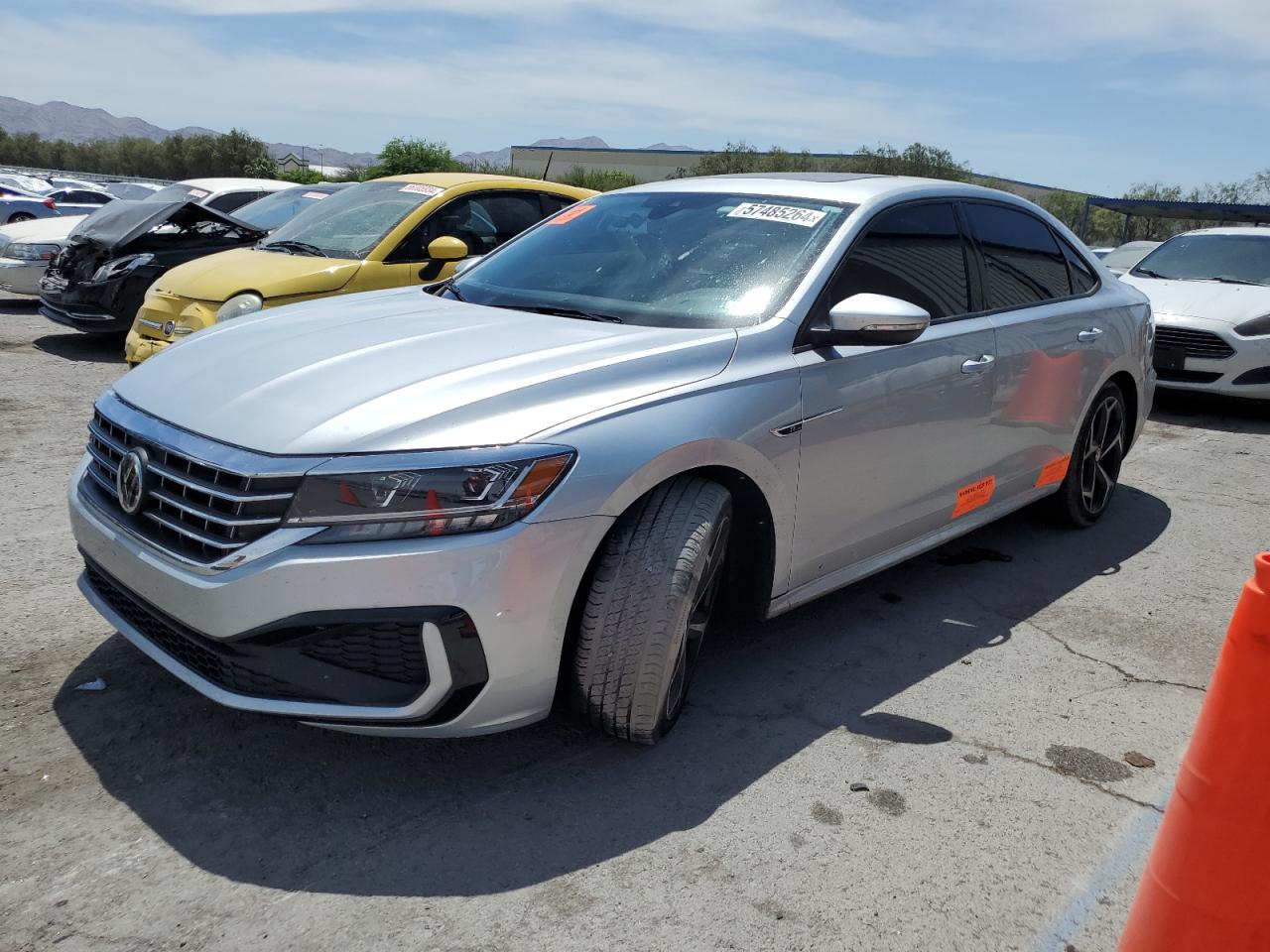 2020 Volkswagen Passat R-Line de vânzare în Las Vegas, NV - Vandalism