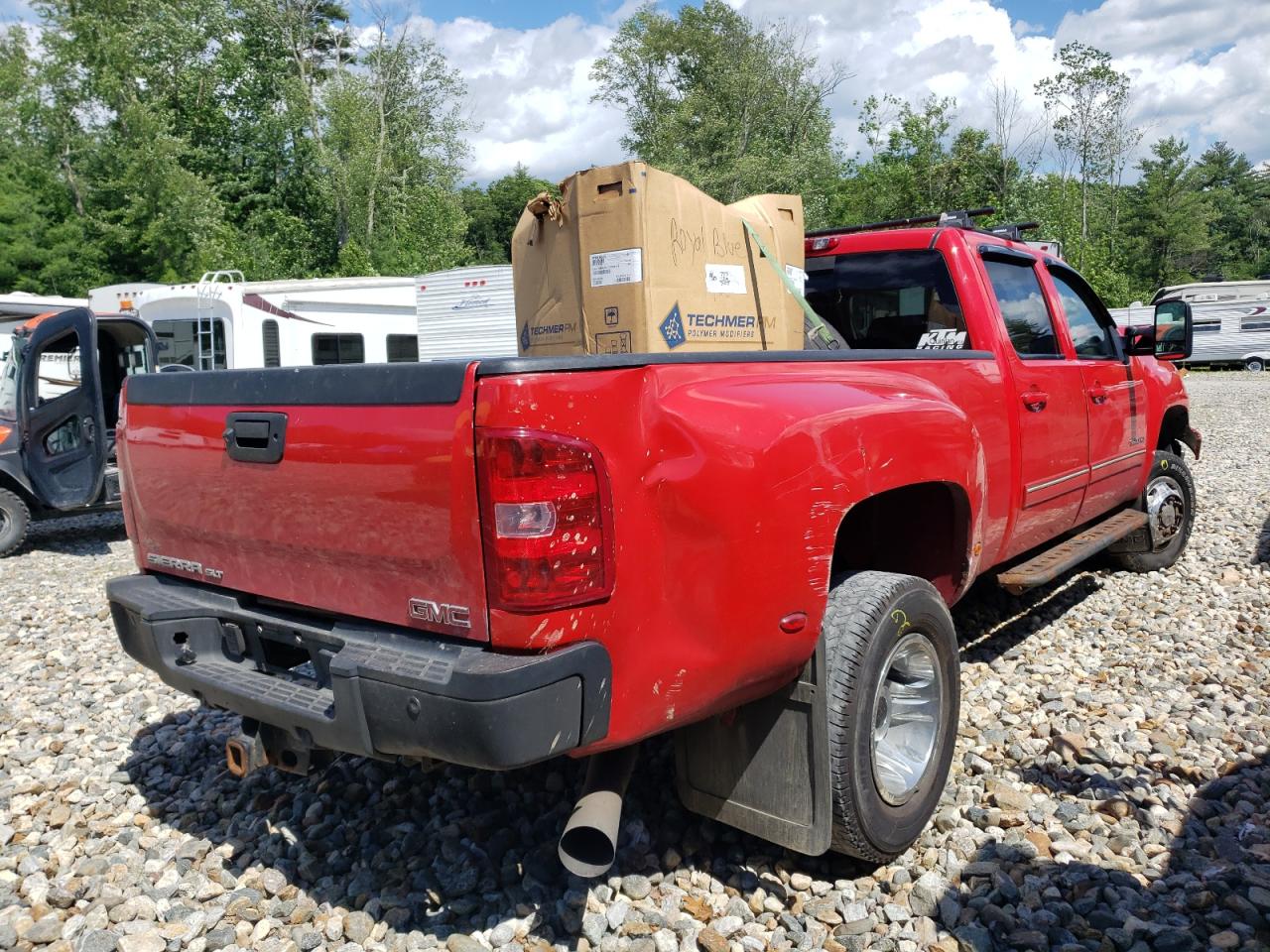 2011 GMC Sierra - Image 3