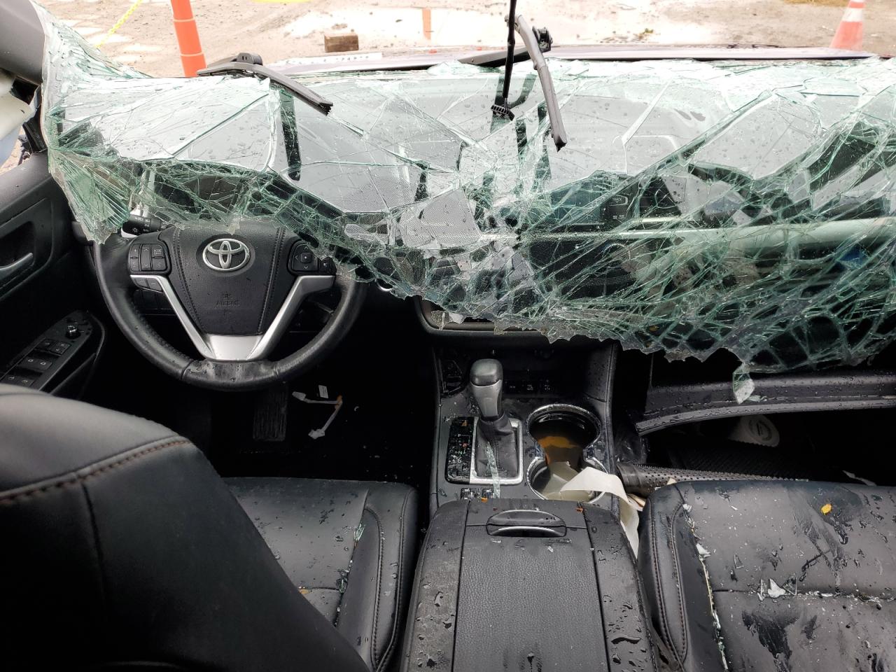 2015 Toyota Highlander Xle VIN: 5TDJKRFH6FS112808 Lot: 60632294