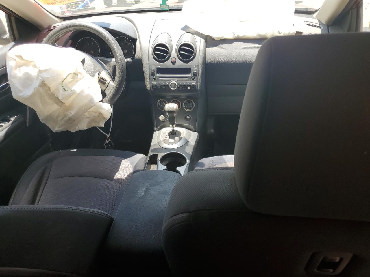 2010 Nissan Rogue S VIN: JN8AS5MT1AW008353 Lot: 60325444