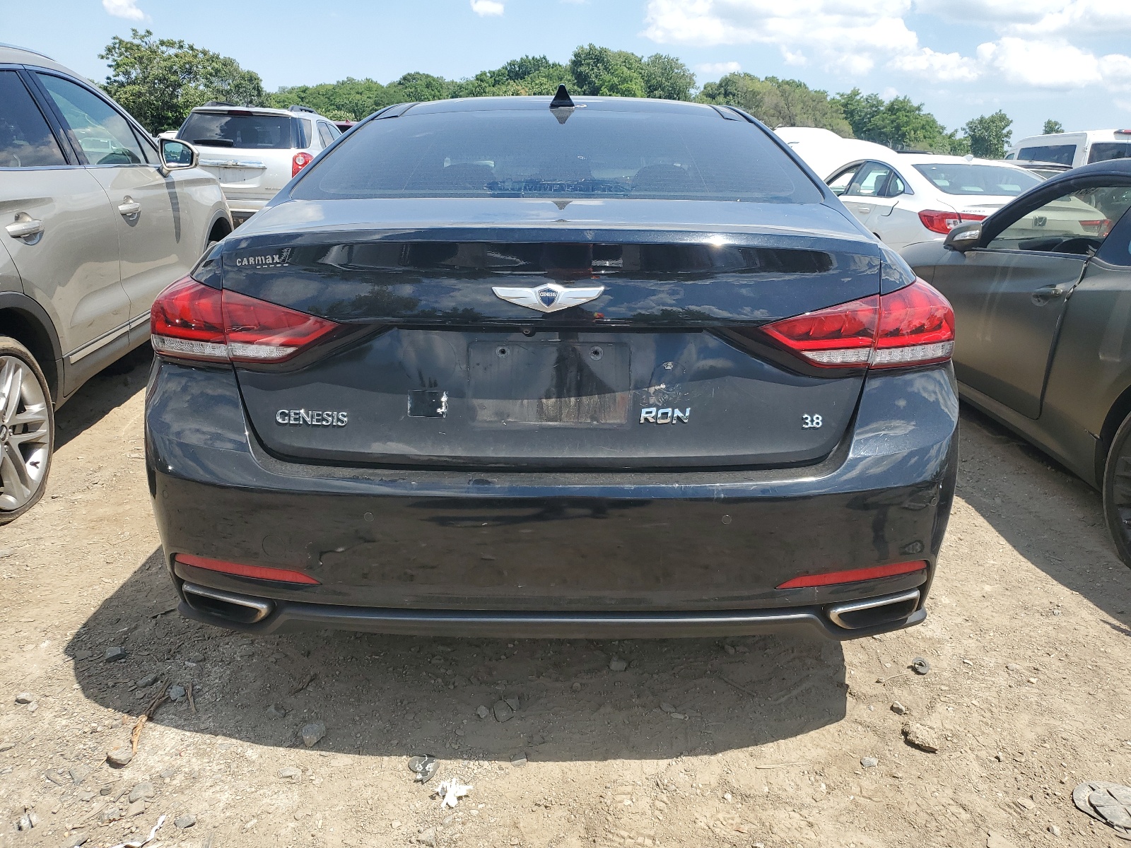 KMHGN4JE7FU075597 2015 Hyundai Genesis 3.8L