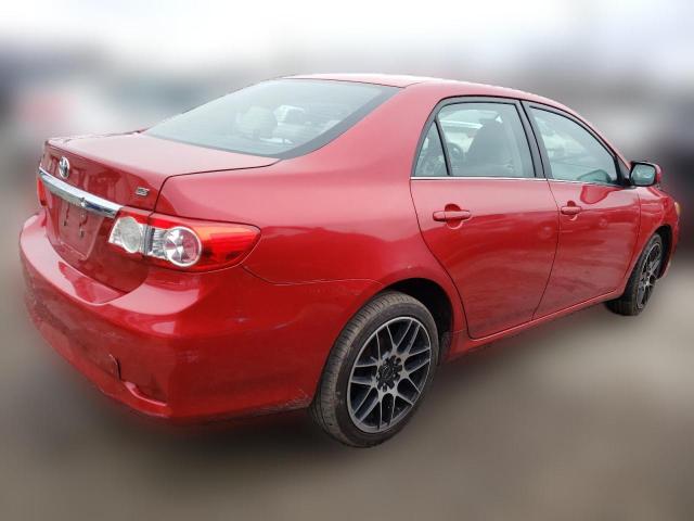  TOYOTA COROLLA 2013 Красный