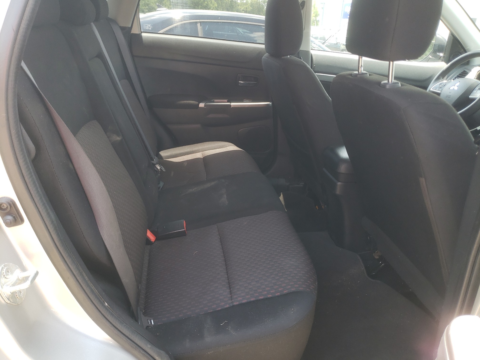 JA4AP3AU5KU031771 2019 Mitsubishi Outlander Sport Es