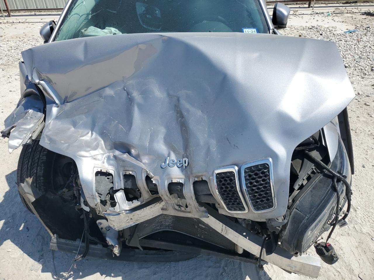 2020 Jeep Cherokee Latitude Plus VIN: 1C4PJLLB2LD557869 Lot: 60971444