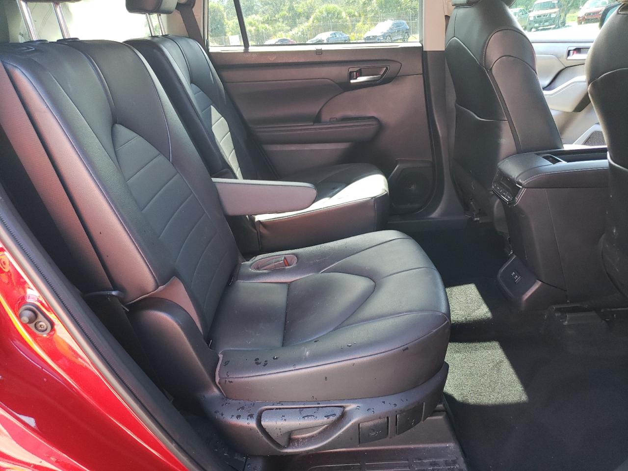 2021 Toyota Highlander Xle VIN: 5TDGZRBH7MS059660 Lot: 60820434