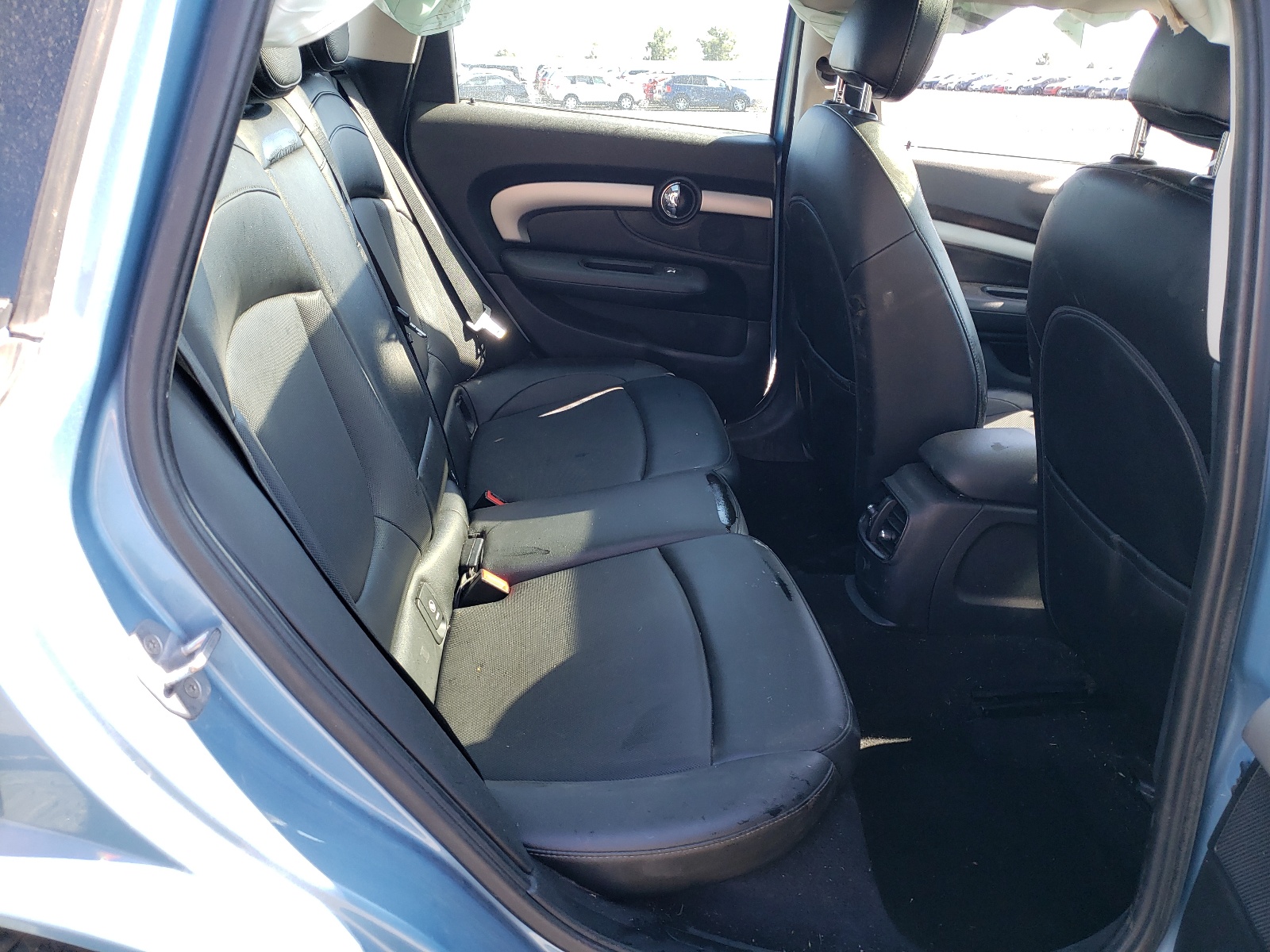 WMWLN5C53G2E29960 2016 Mini Cooper Clubman