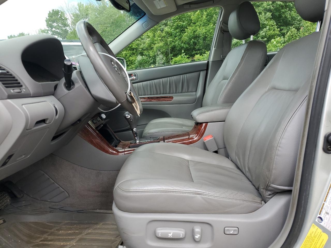 2005 Toyota Camry Le VIN: JTDBF30K850165649 Lot: 60299254