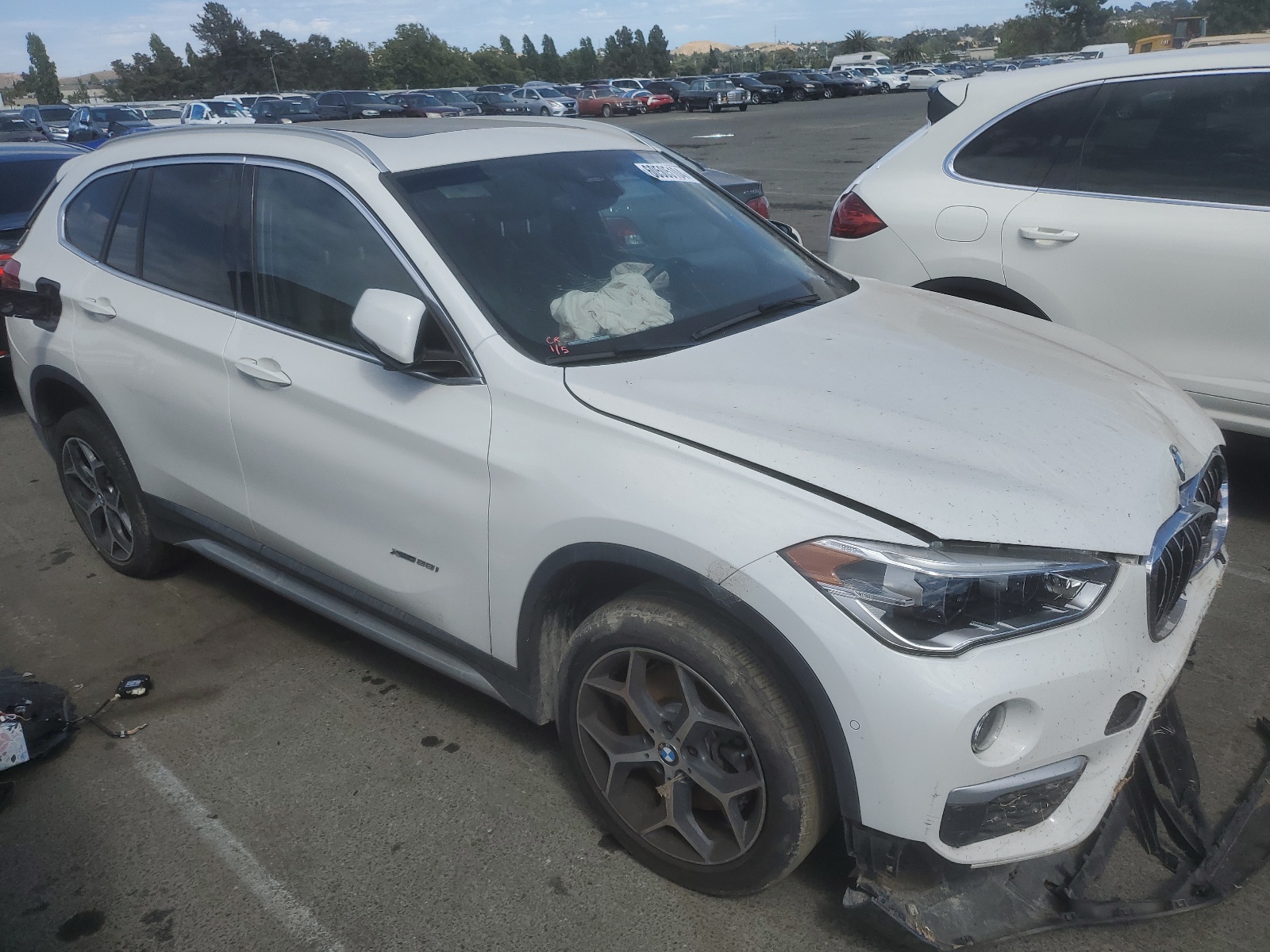 2017 BMW X1 xDrive28I vin: WBXHT3Z38H4A58120