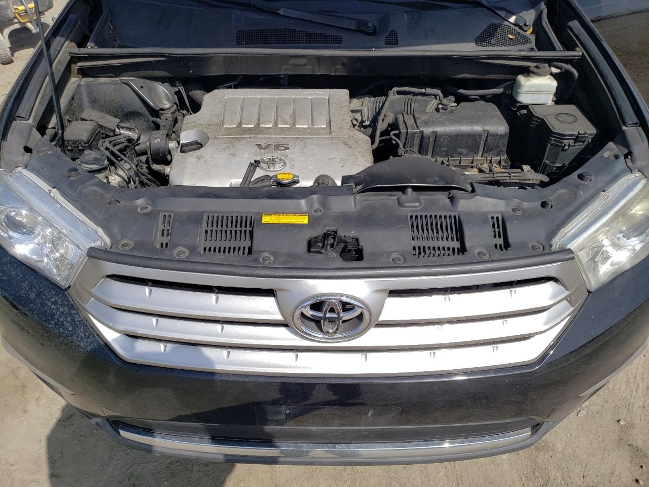 2012 Toyota Highlander Base VIN: 5TDZK3EH4CS071141 Lot: 59685174