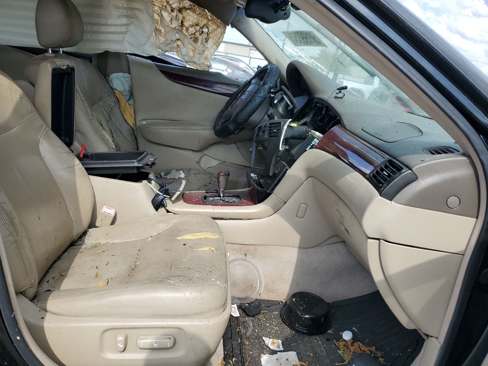 JTHBA30G440012614 2004 Lexus Es 330