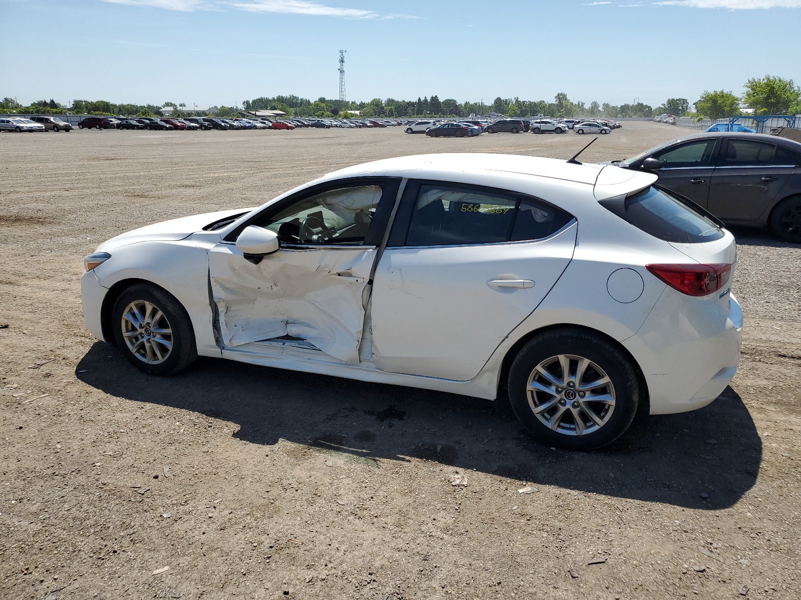 JM1BN1L74J1159012 2018 Mazda 3 Touring