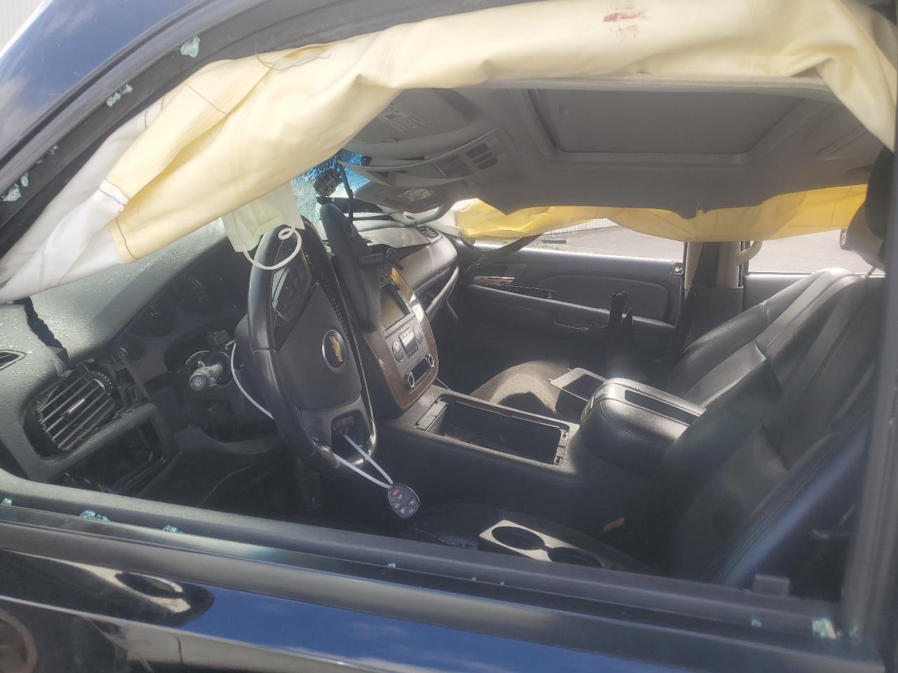 2007 Chevrolet Suburban K1500 VIN: 1GNFK16Y67R359177 Lot: 58696014