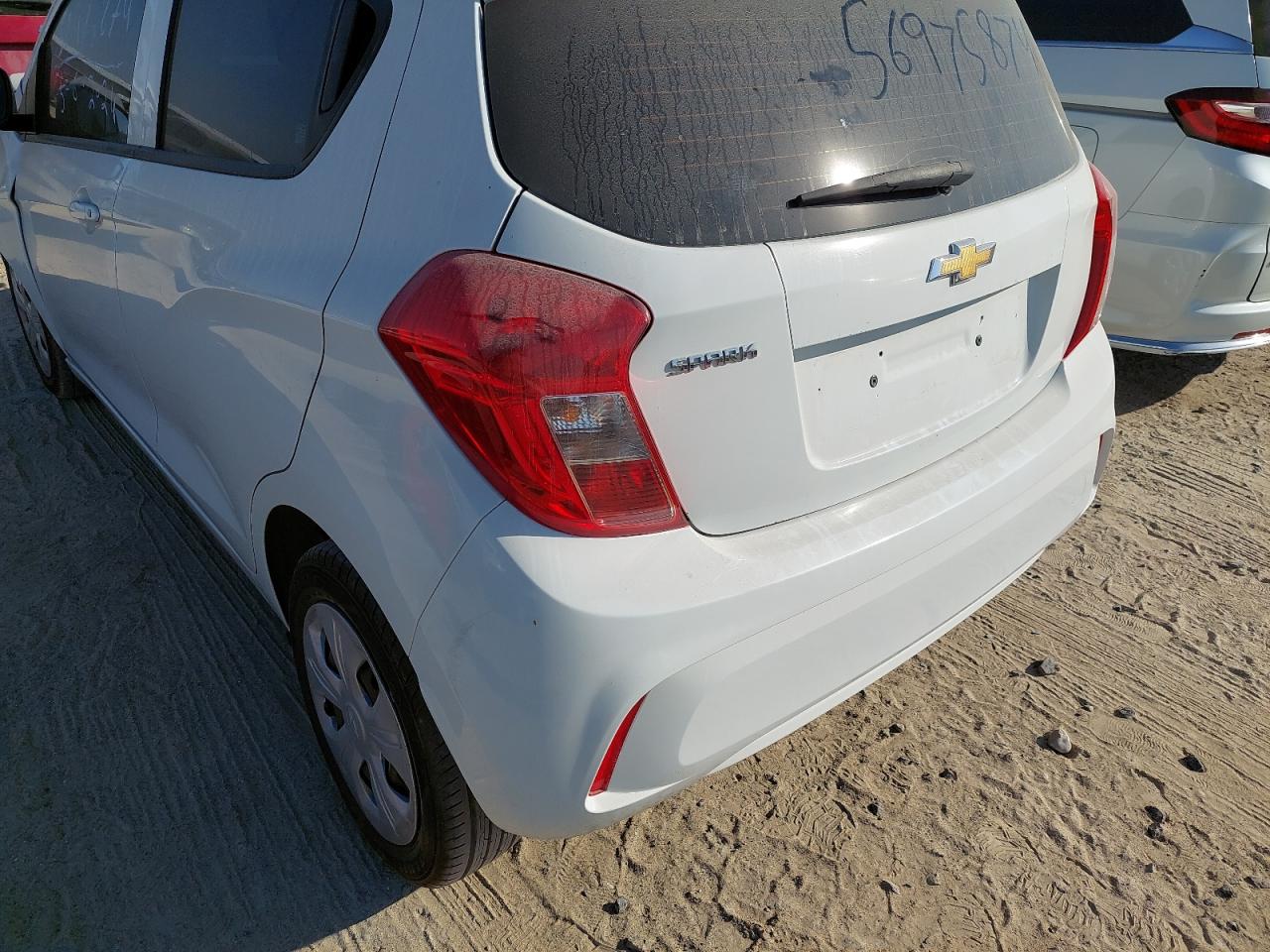 KL1CD6CA4KC710830 - 2019 Chevrolet Spark - #56975874