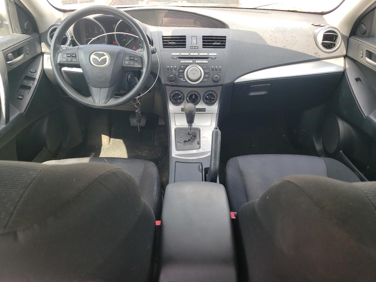 JM1BL1SG9A1146117 2010 Mazda 3 I