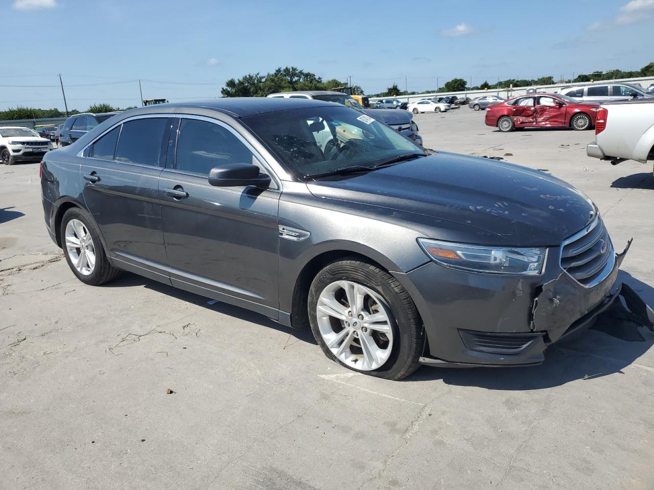 VIN 1FAHP2D88GG153825 2016 FORD TAURUS no.4