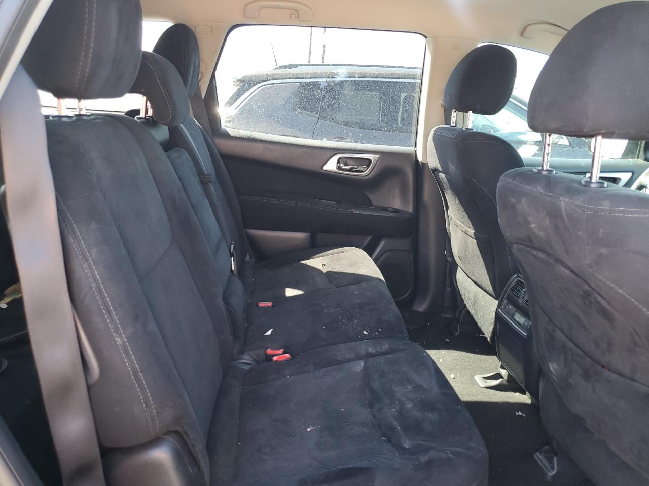 2015 Nissan Pathfinder S VIN: 5N1AR2MM6FC701373 Lot: 57917684