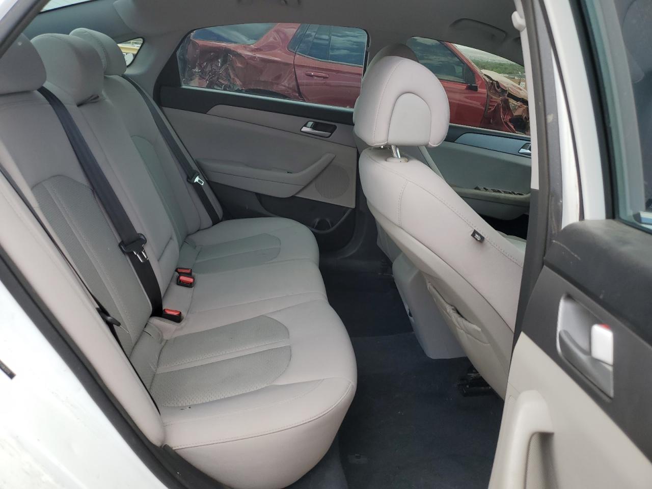 2015 Hyundai Sonata Se VIN: 5NPE24AF7FH060010 Lot: 59894424