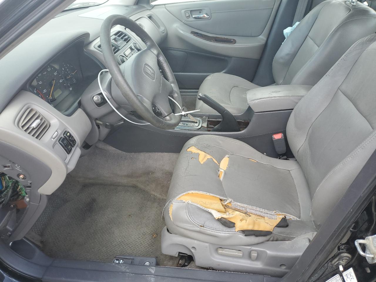 2001 Honda Accord - Image 7