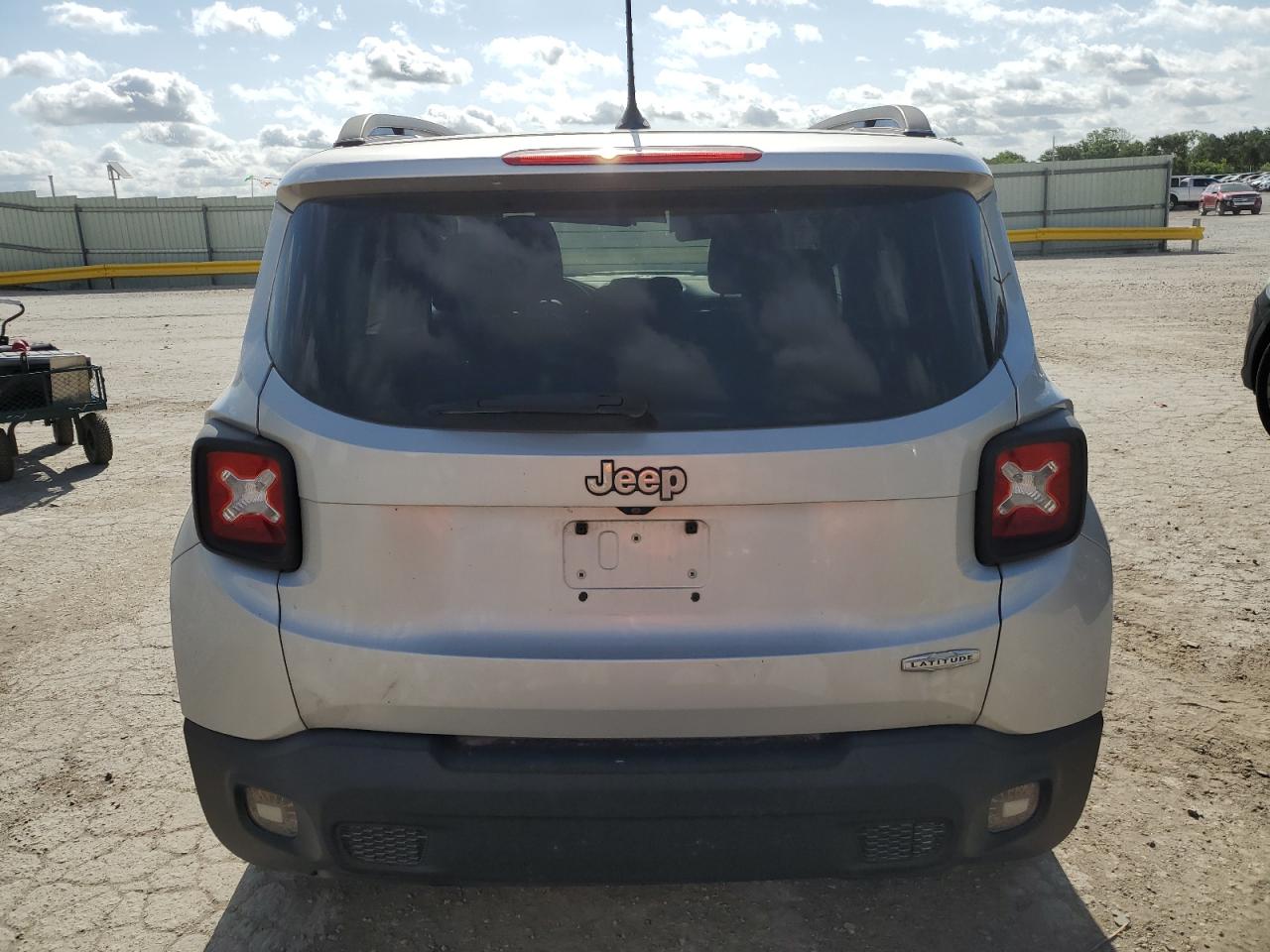 ZACCJABT5GPC50944 2016 Jeep Renegade Latitude