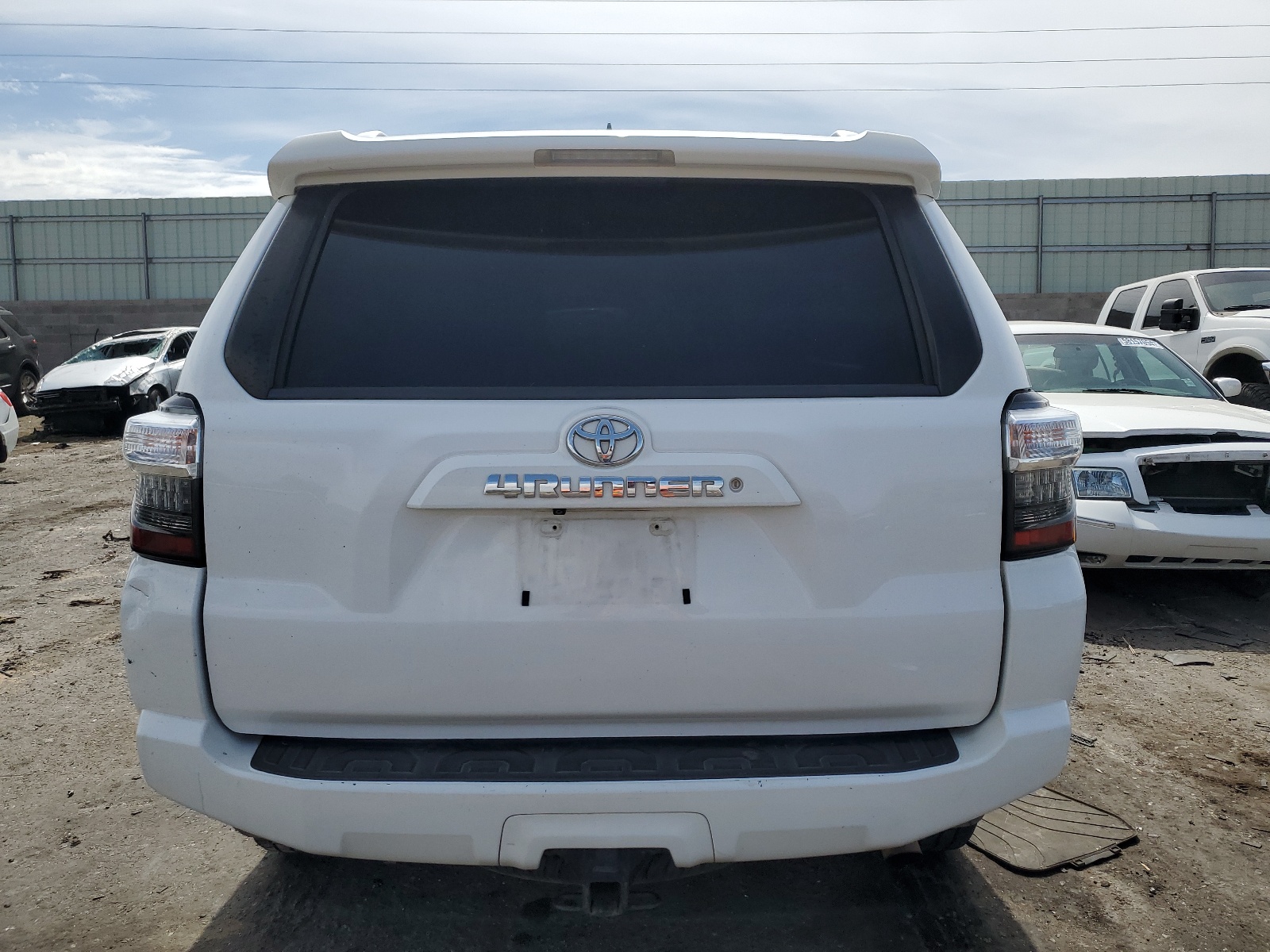 JTEBU5JR7F5259843 2015 Toyota 4Runner Sr5