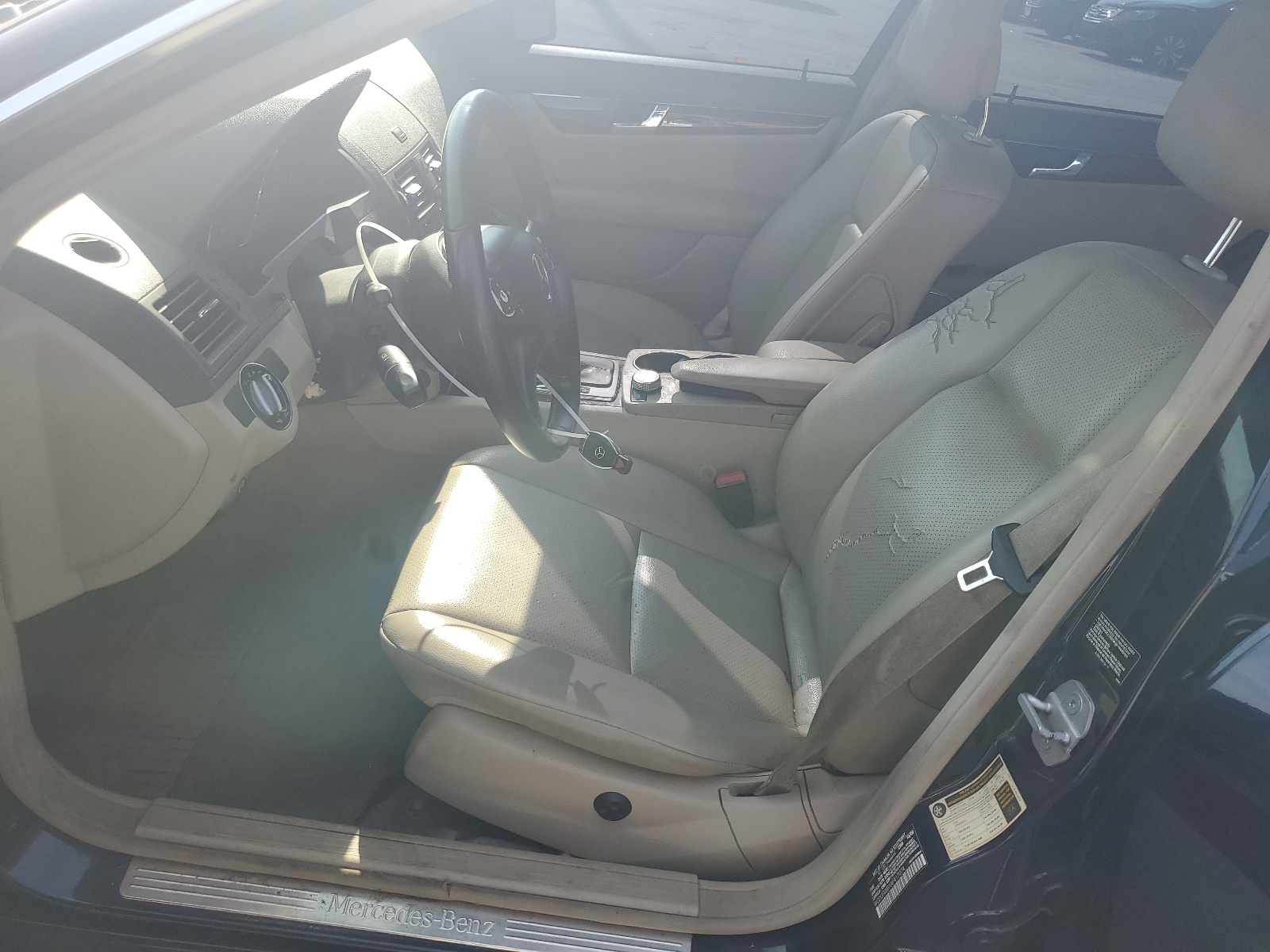 WDDGF8BBXAF417074 2010 Mercedes-Benz C 300 4Matic