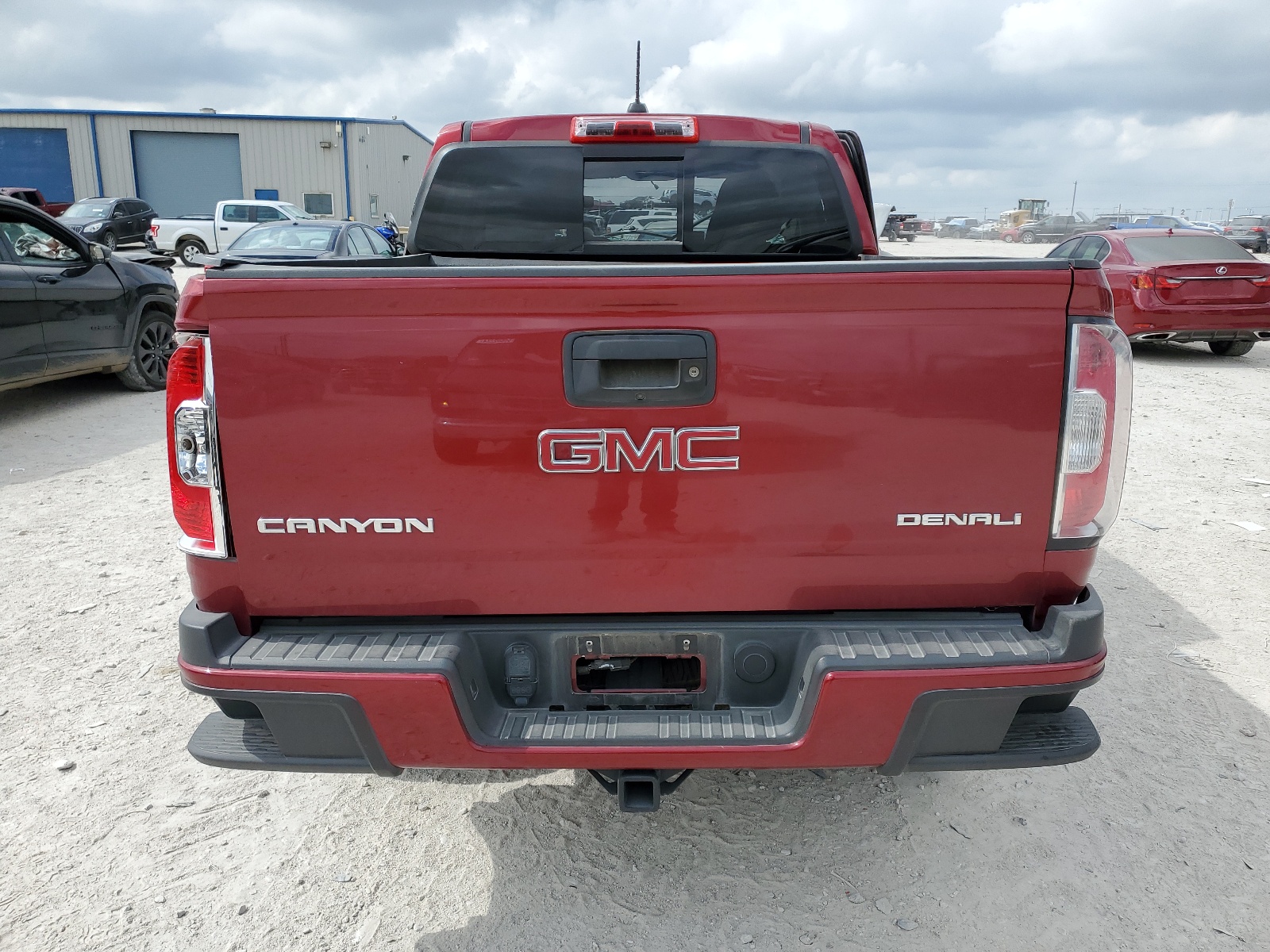 1GTG6EEN6J1289945 2018 GMC Canyon Denali