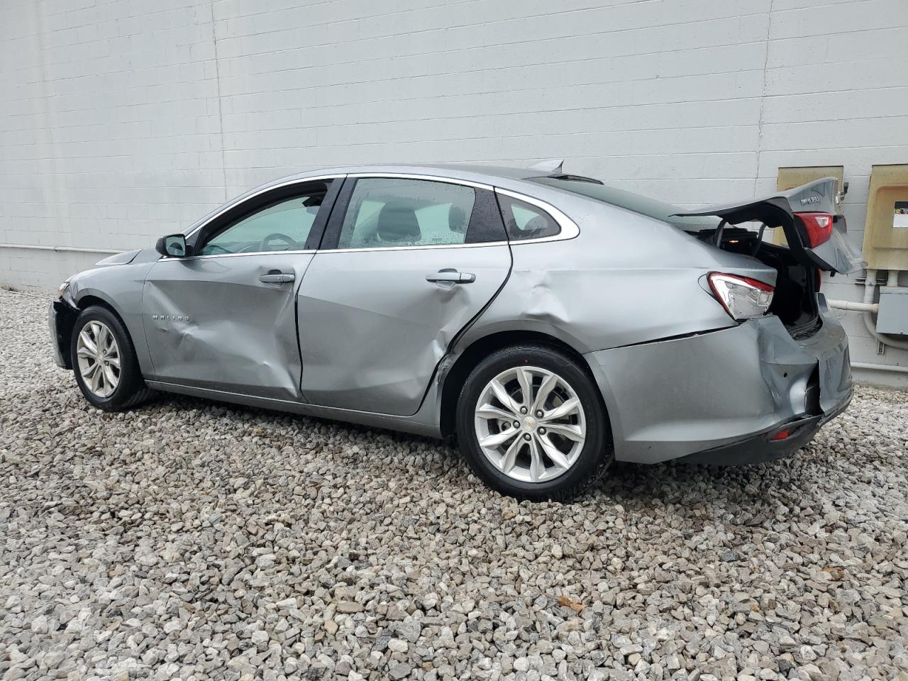 1G1ZD5ST4RF132889 2024 CHEVROLET MALIBU - Image 2