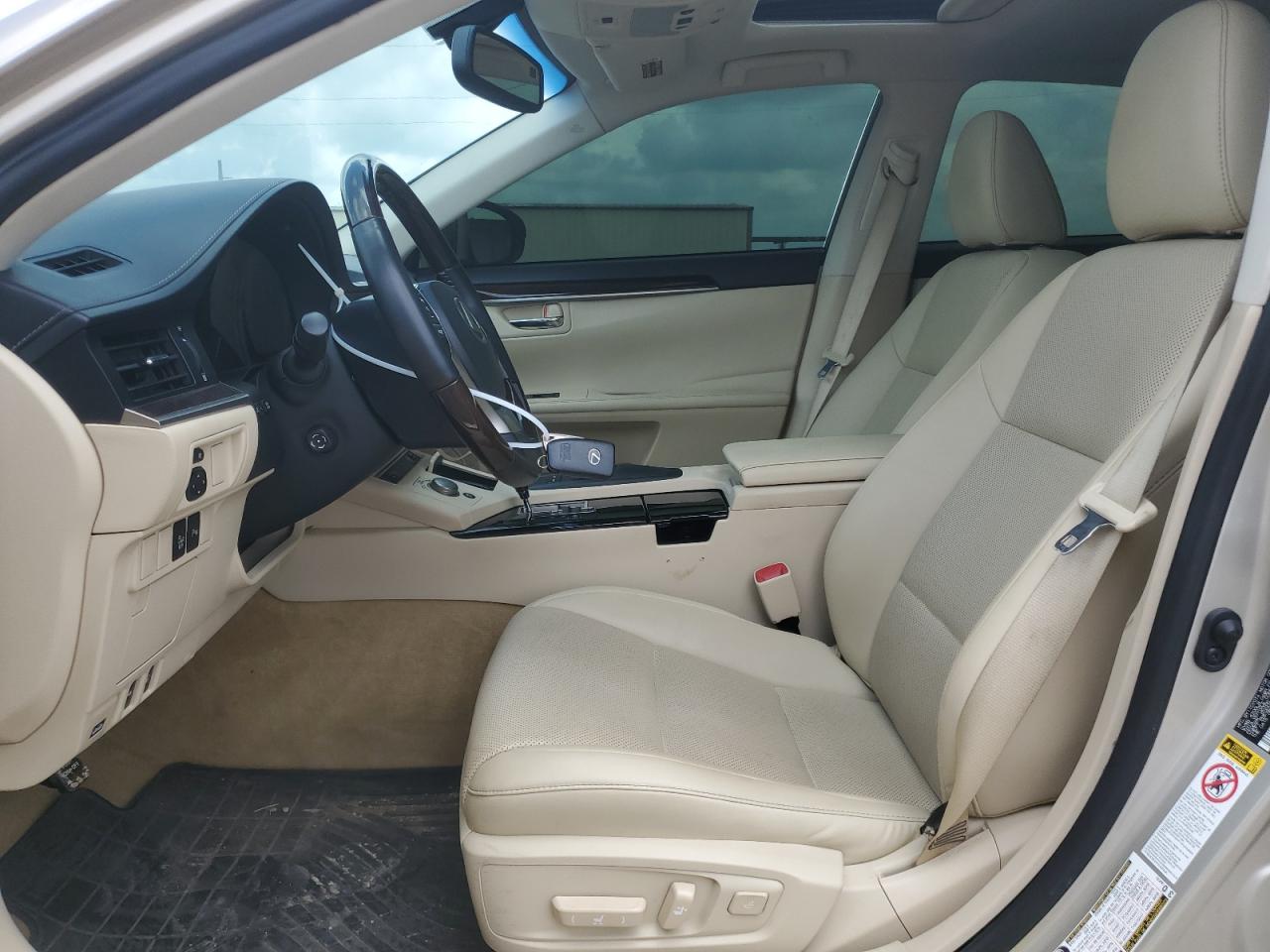 2014 Lexus Es 350 VIN: JTHBK1GG0E2114876 Lot: 59921014