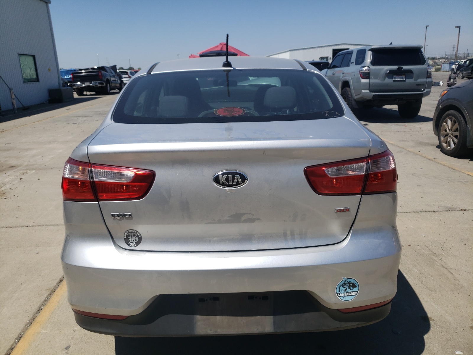 KNADM4A34H6015919 2017 Kia Rio Lx