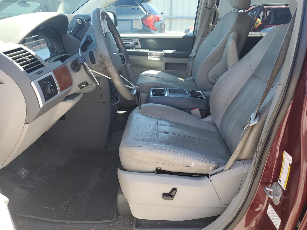 2008 Chrysler Town & Country Touring VIN: 2A8HR54P48R679035 Lot: 58956174