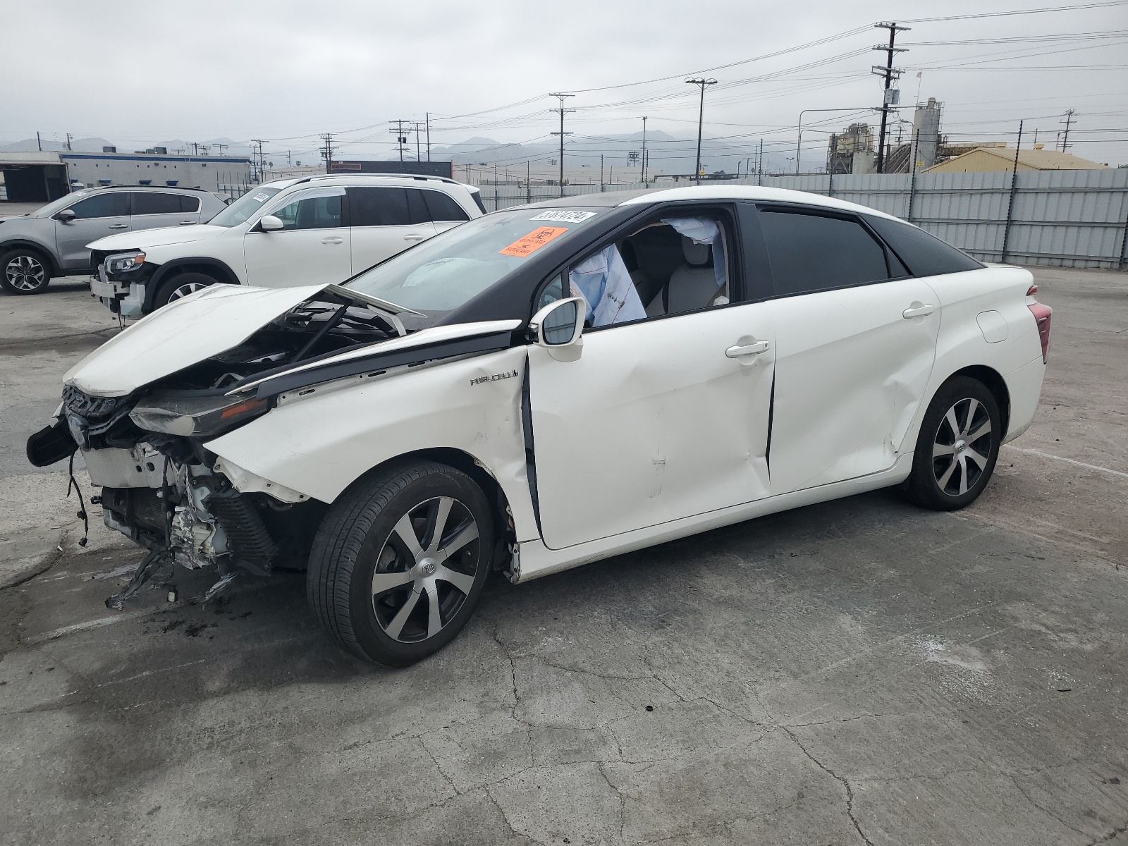 2018 Toyota Mirai vin: JTDBVRBD2JA004450