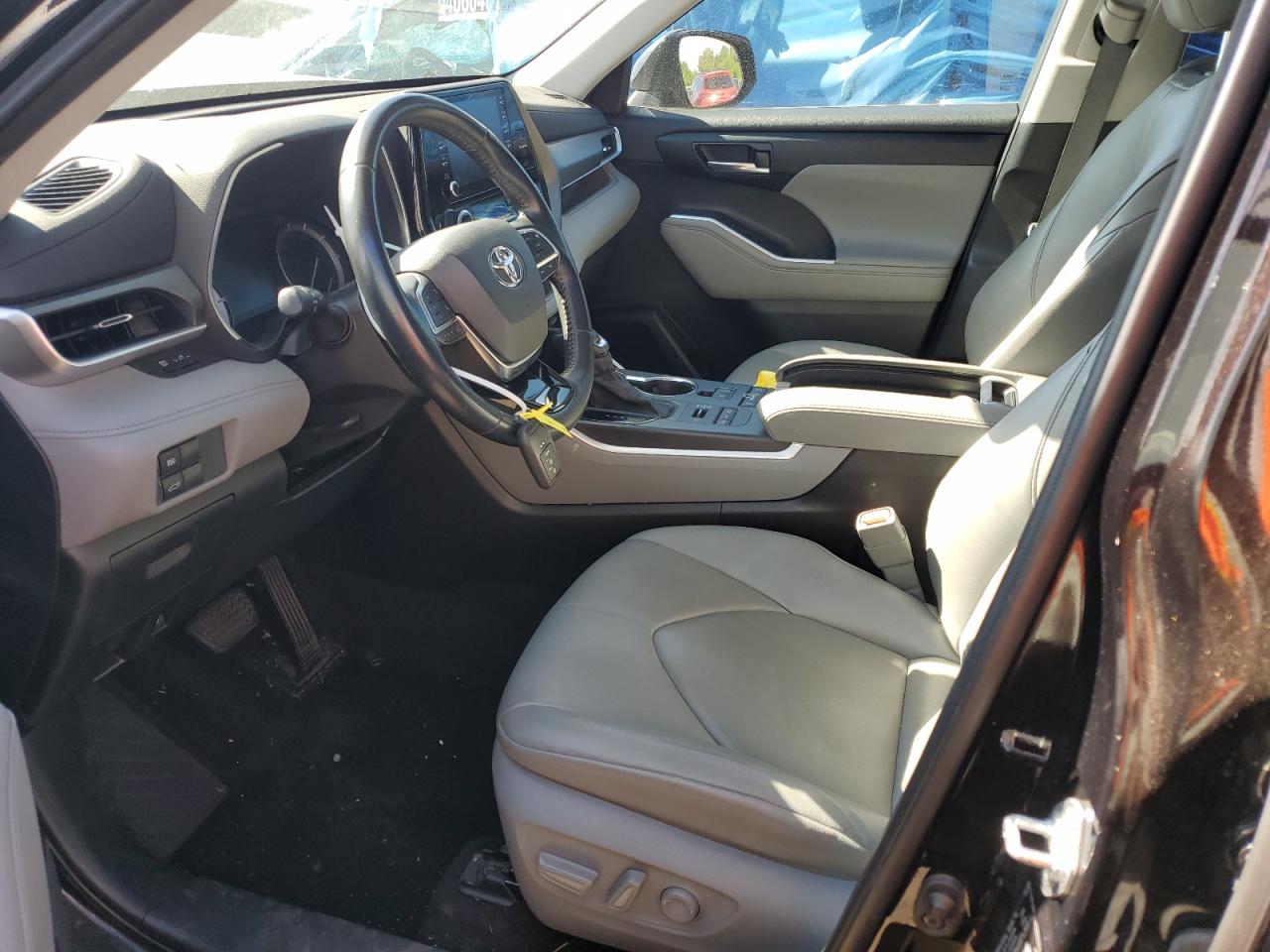 2021 Toyota Highlander Xle VIN: 5TDHZRBH6MS096784 Lot: 60639594