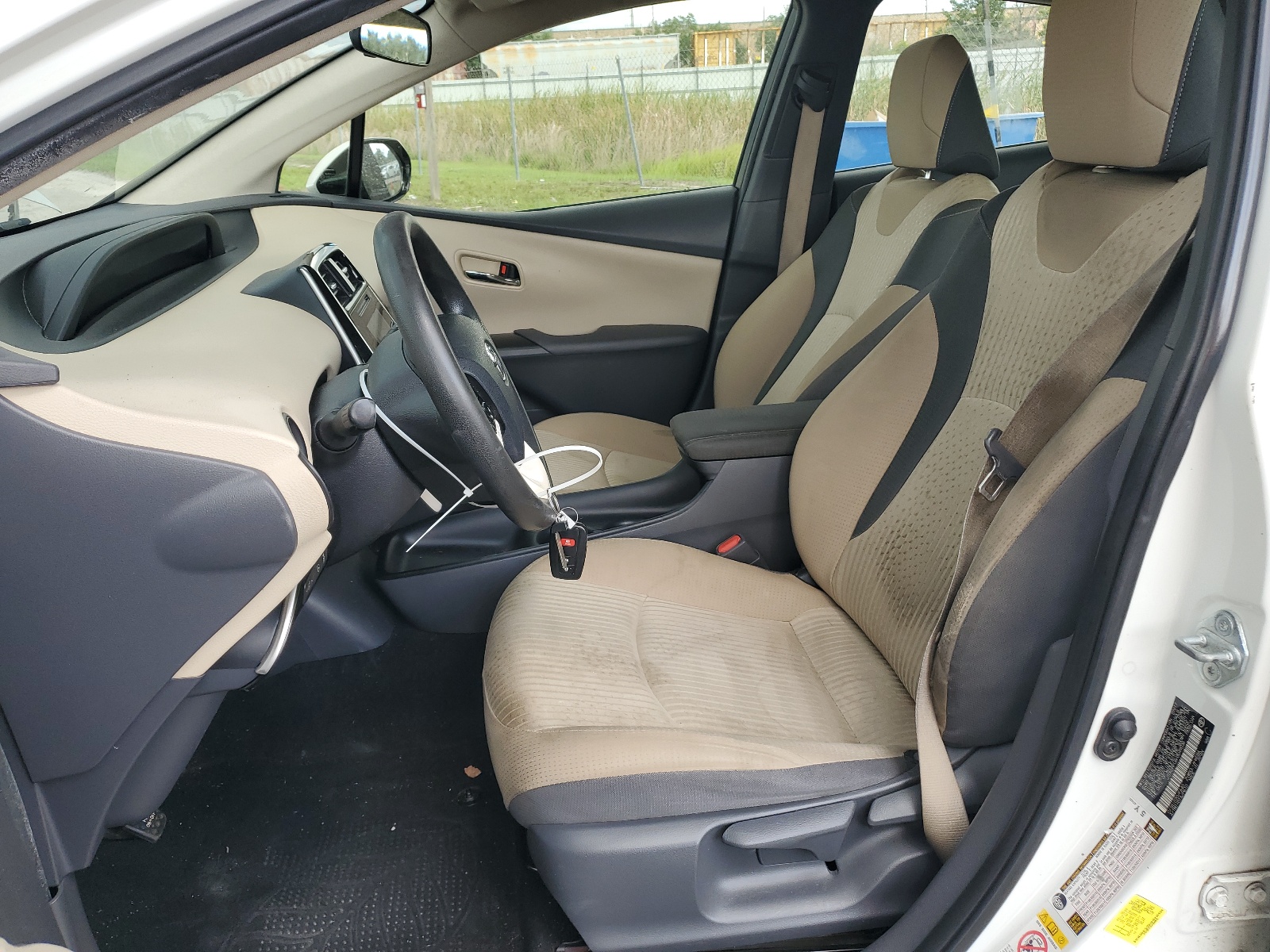 JTDKBRFU6H3049036 2017 Toyota Prius