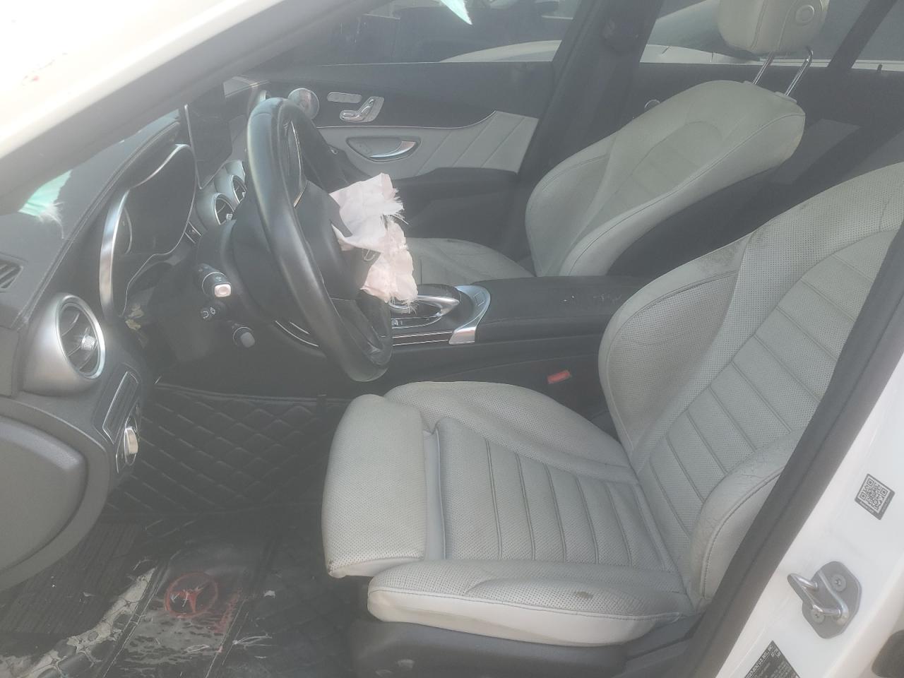 2016 Mercedes-Benz C 300 4Matic VIN: 55SWF4KB3GU173939 Lot: 61098964