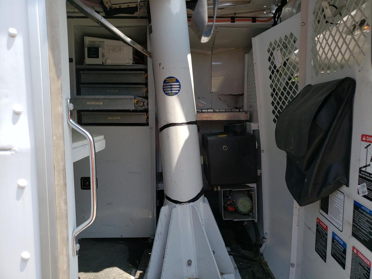 2018 Ford Econoline E350 Super Duty Cutaway Van VIN: 1FDWE3FS9JDC11998 Lot: 59391734