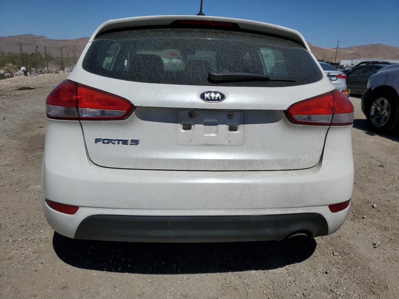 KNAFK5A86G5597896 2016 Kia Forte Lx