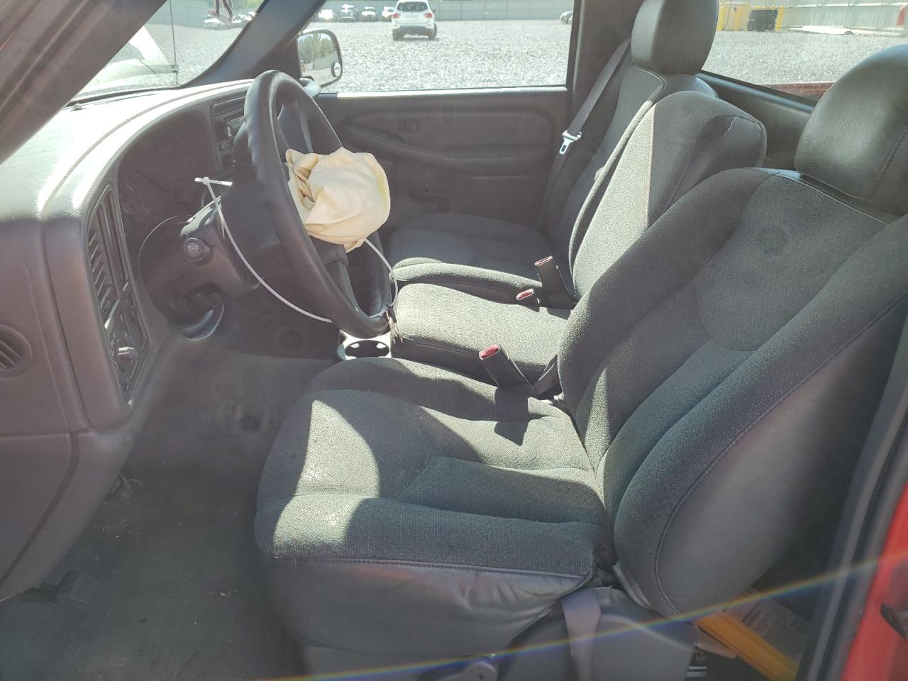 2004 GMC New Sierra C1500 VIN: 1GTEC14V84Z121000 Lot: 58502524