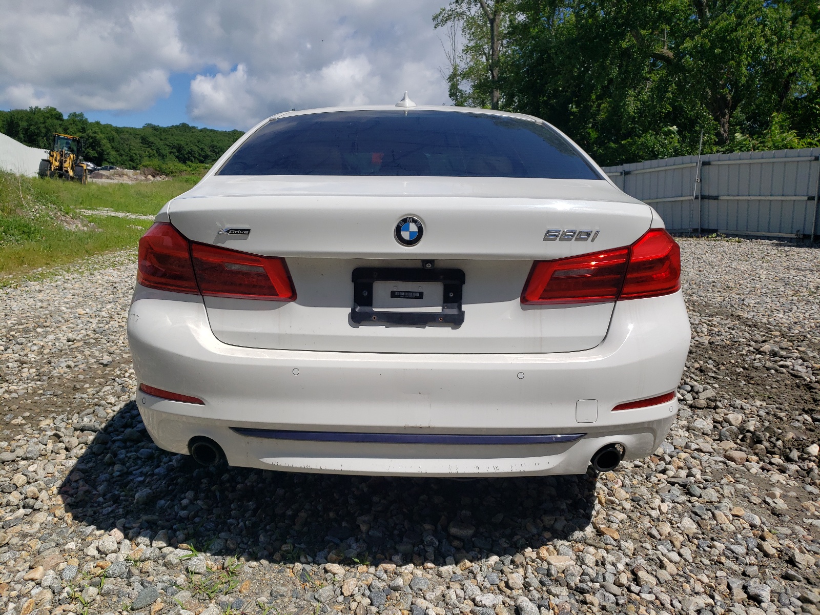 WBAJA7C54JWA73131 2018 BMW 530 Xi