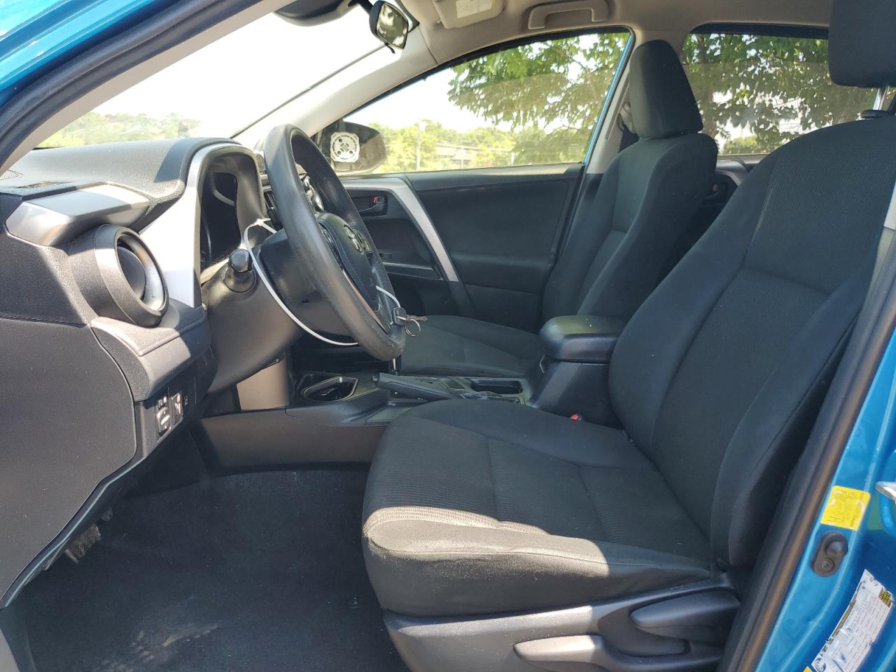 2017 Toyota Rav4 Le VIN: JTMZFREV6HD099944 Lot: 58546244