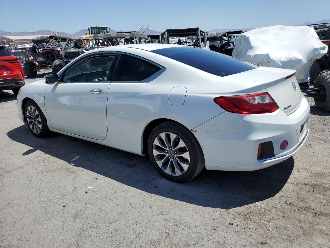 1HGCT1B31FA007352 2015 HONDA ACCORD - Image 2