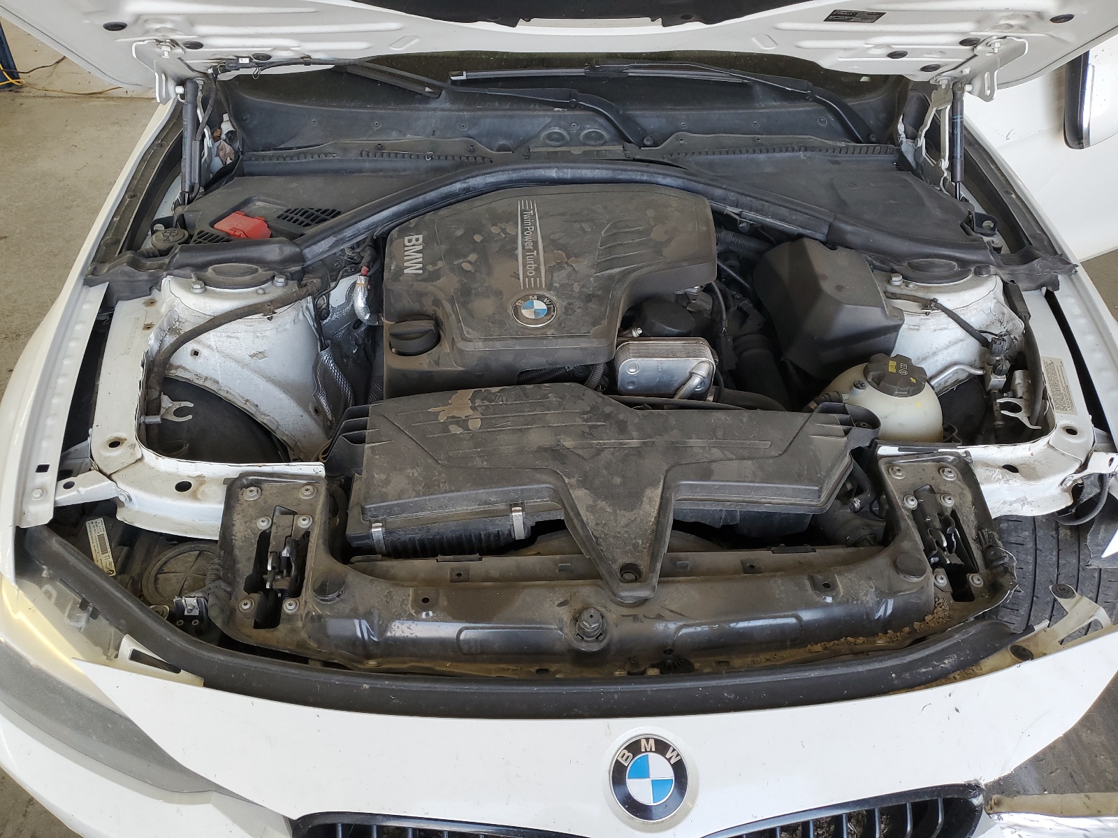 WBA3B1C51FK135762 2015 BMW 320 I