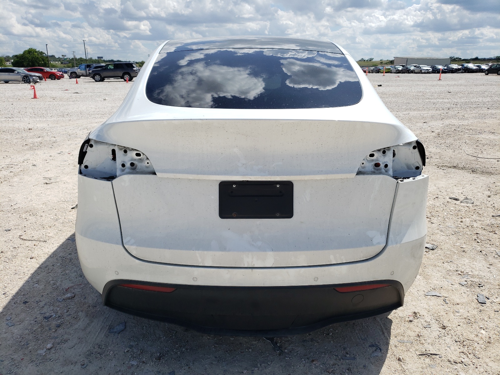 5YJYGDEE0LF043463 2020 Tesla Model Y