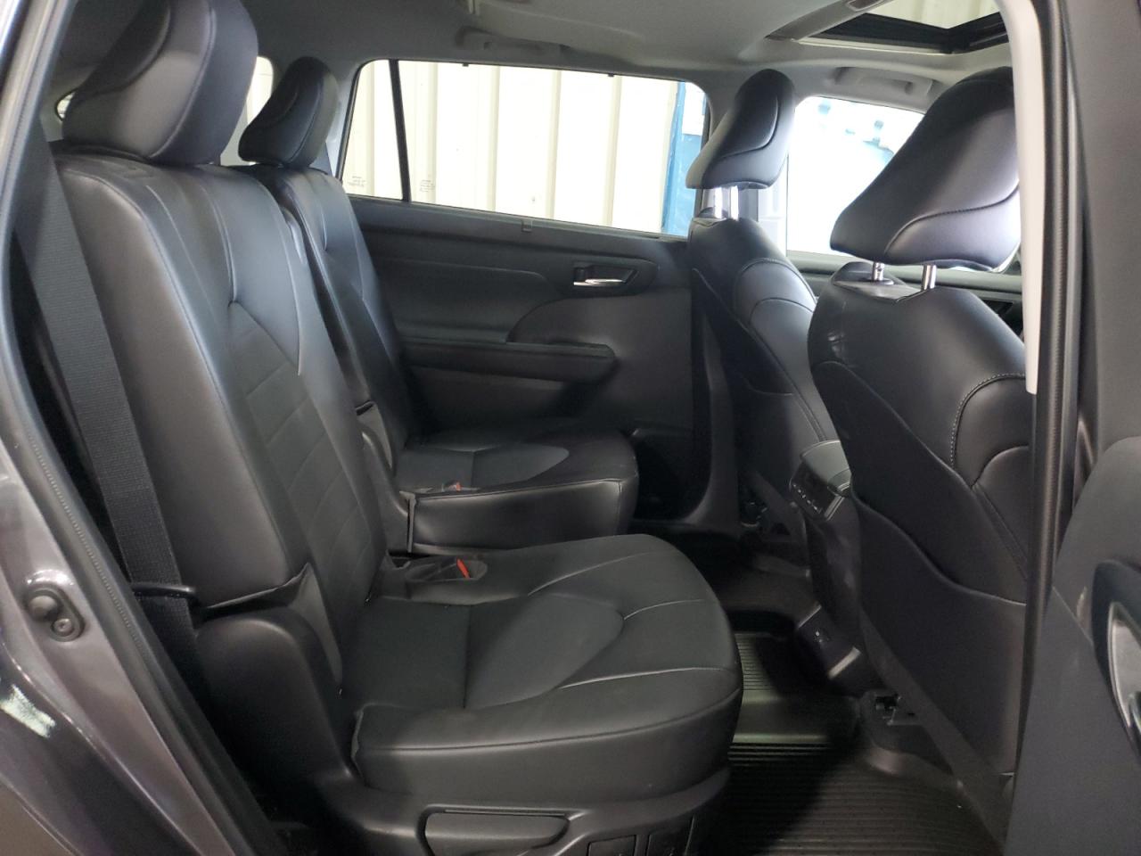 2022 Toyota Highlander Xle VIN: 5TDGZRBH7NS596479 Lot: 58854994