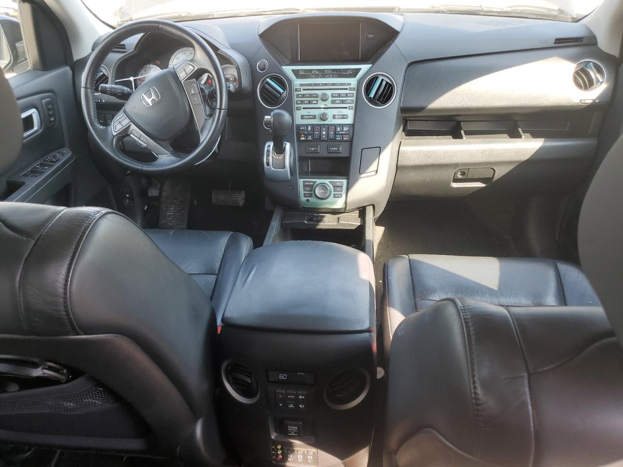 2010 Honda Pilot Touring VIN: 5FNYF4H91AB030543 Lot: 58913674