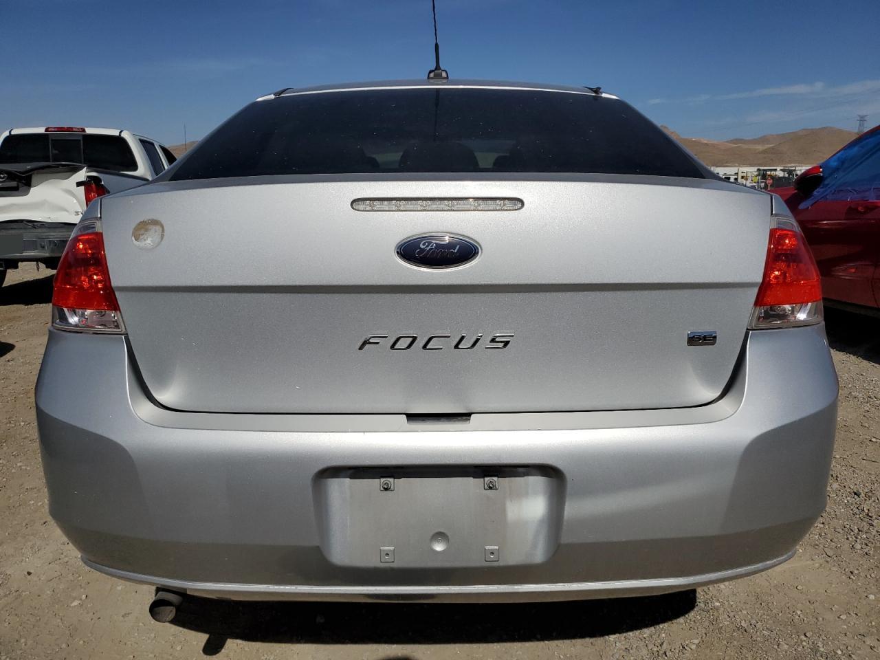 1FAHP3FN4AW229174 2010 Ford Focus Se