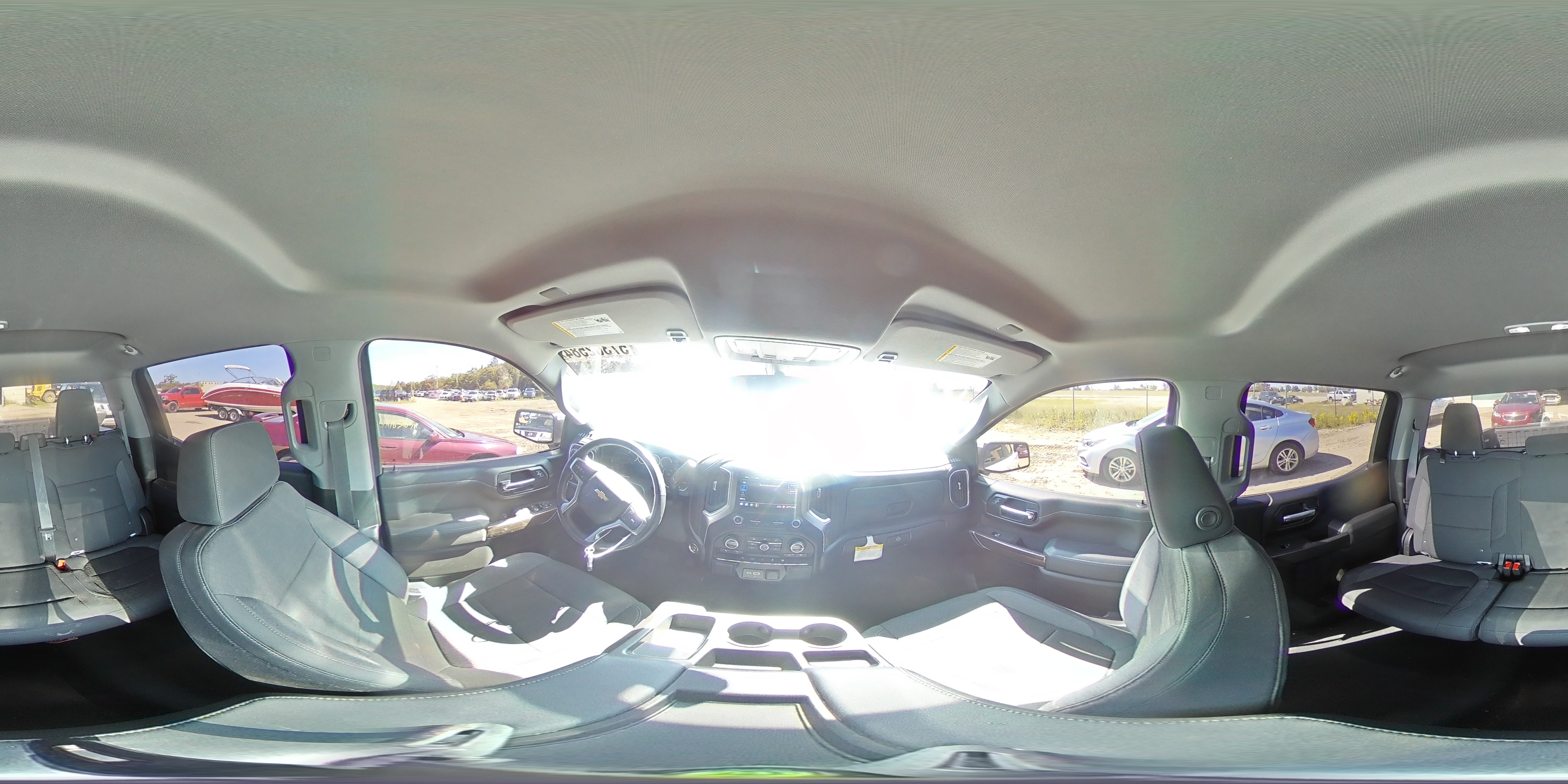 2021 Chevrolet Silverado - Image 13