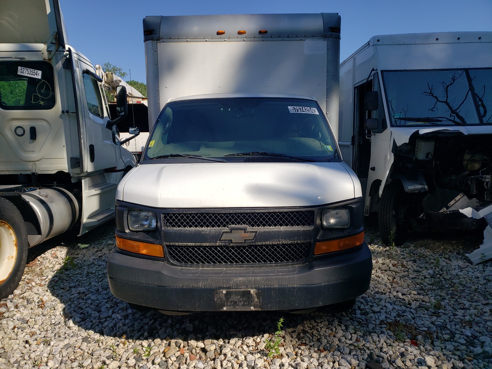 1GB6GVCG1G1271525 2016 Chevrolet Express G4500