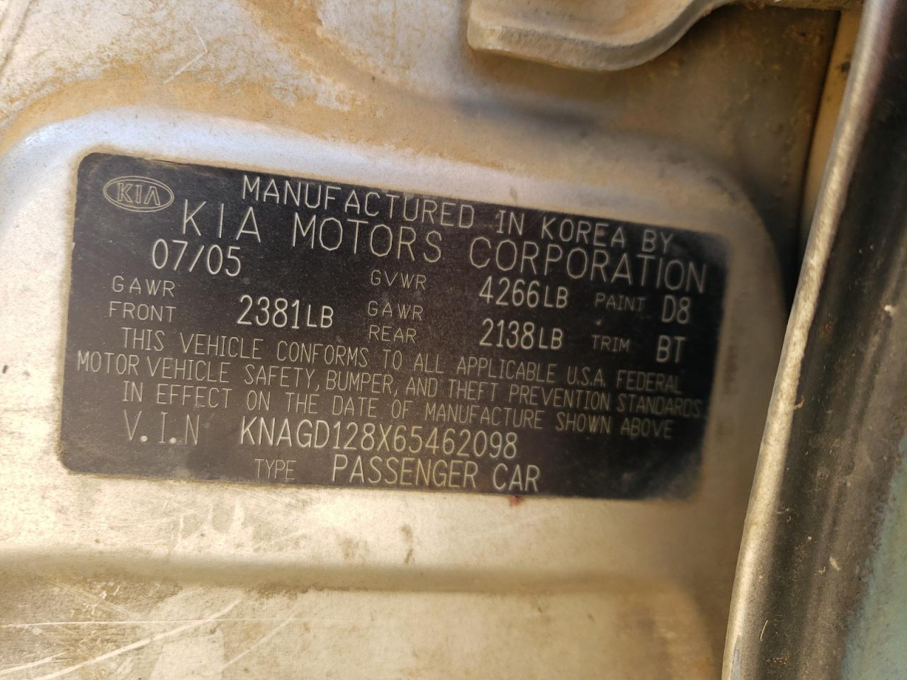 2006 Kia Optima Lx VIN: KNAGD128X65462098 Lot: 60348624