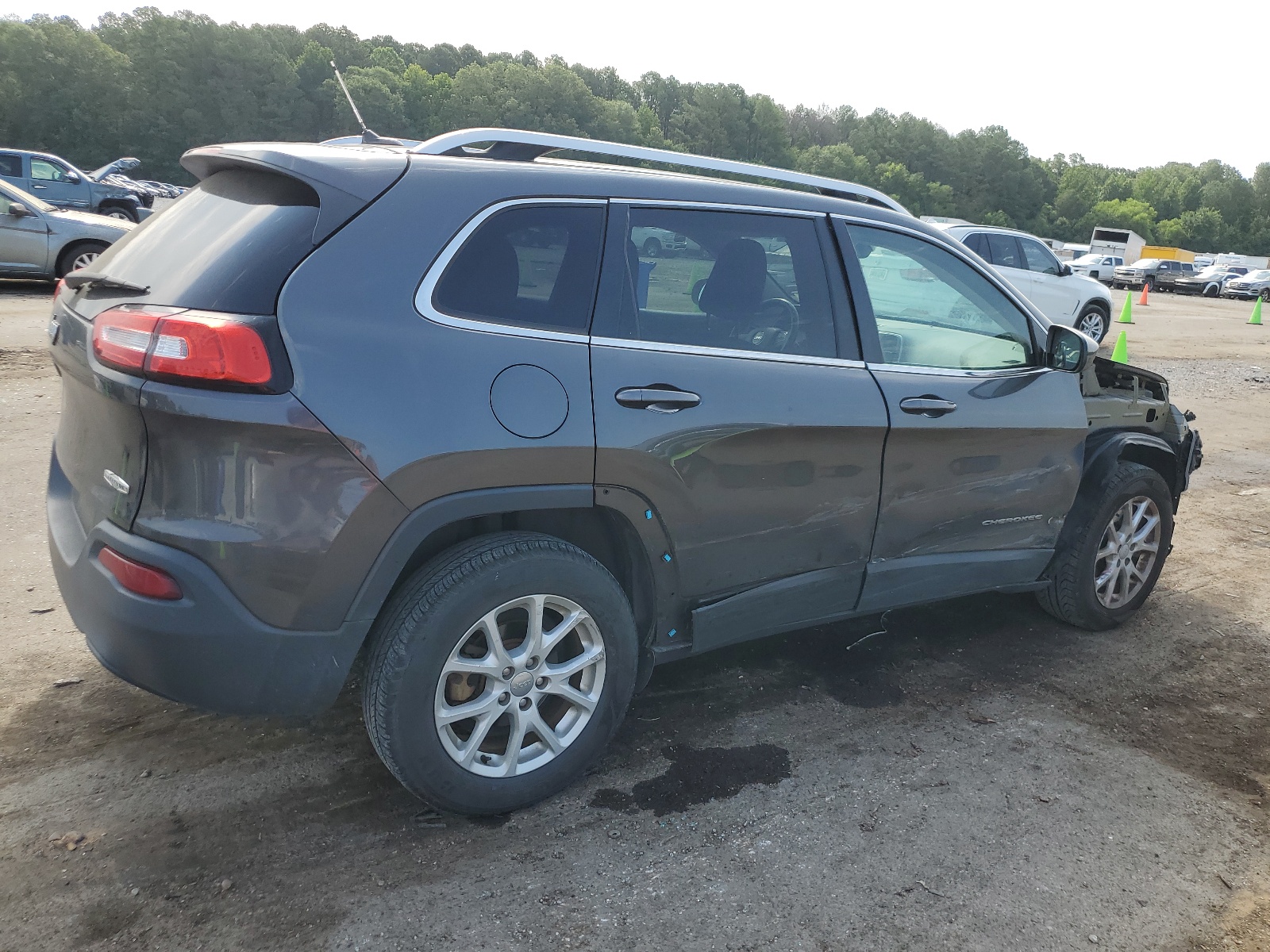 1C4PJLCB9FW694302 2015 Jeep Cherokee Latitude